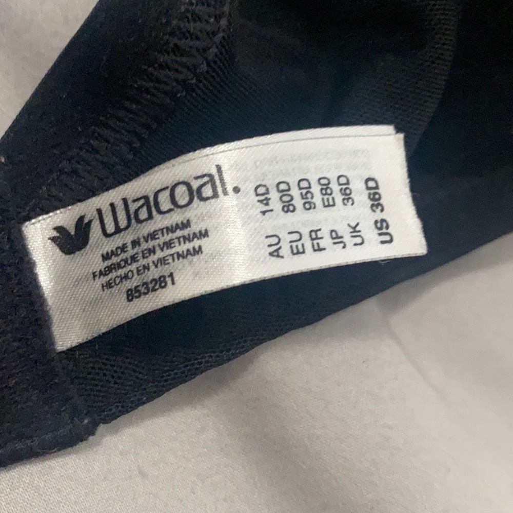 Wacoal bra back and side fat elimination